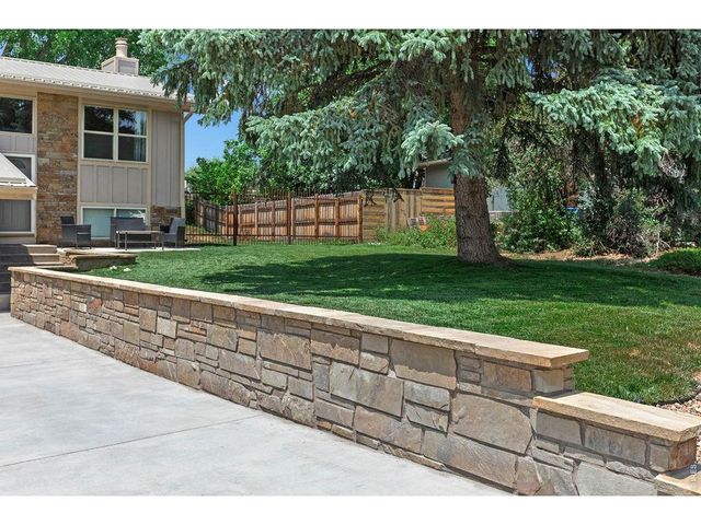 2509 Greenmont Dr, Fort Collins, CO 80524