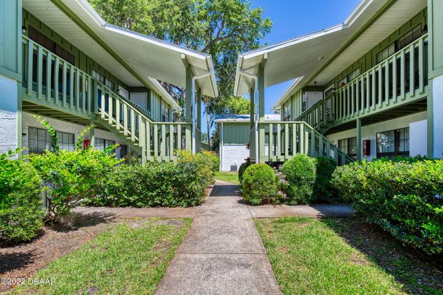 840 Center Ave Apt 26, Holly Hill, FL 32117