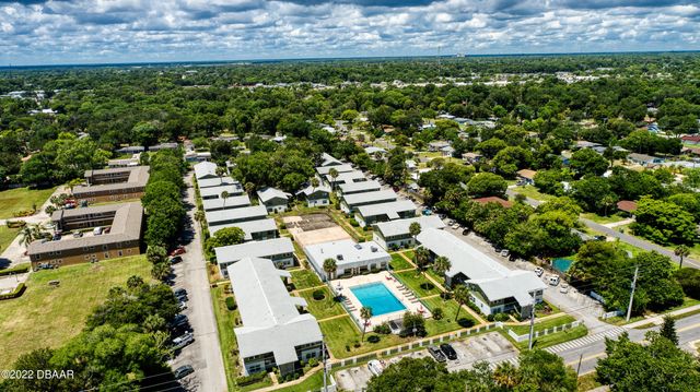 840 Center Ave Apt 26, Holly Hill, FL 32117