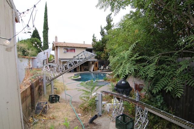5018 Rimwood Dr, Fair Oaks, CA 95628