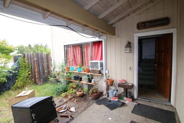 5018 Rimwood Dr, Fair Oaks, CA 95628