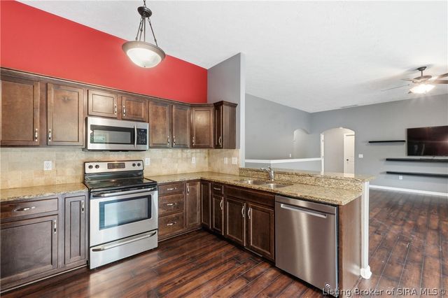 8425 Locust Drive, Charlestown, IN 47111