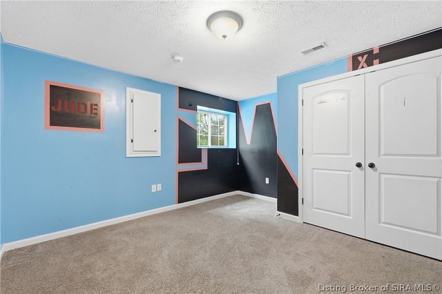 8425 Locust Drive, Charlestown, IN 47111