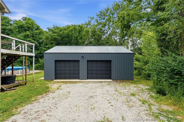 8425 Locust Drive, Charlestown, IN 47111