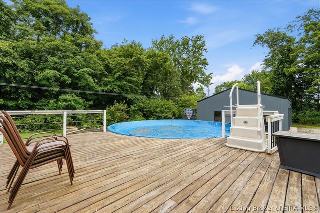 8425 Locust Drive, Charlestown, IN 47111