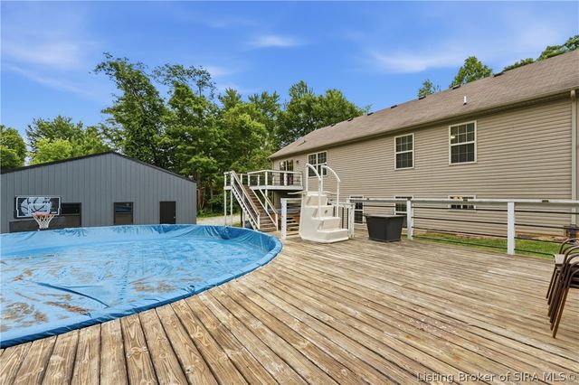 8425 Locust Drive, Charlestown, IN 47111