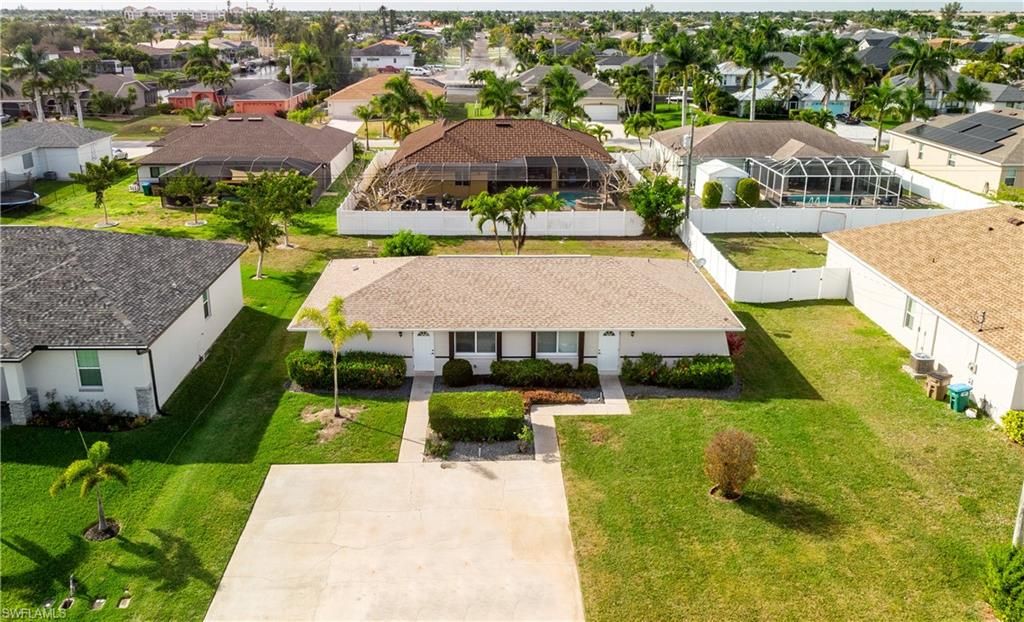 4012/4014 SW 16TH PL, CAPE CORAL, FL 33914 — exterior