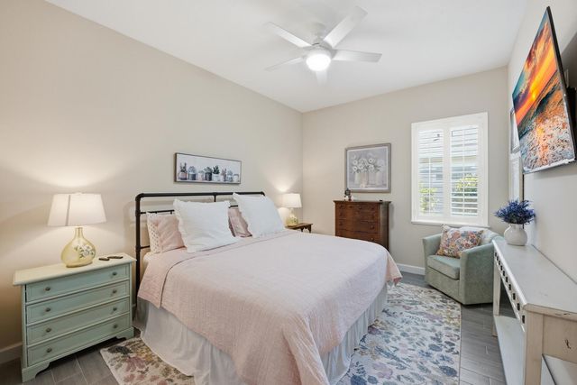 829 Hookline Circle, Loxahatchee, FL 33470