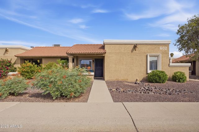 602 W Hononegh Drive 1, Phoenix, AZ 85027