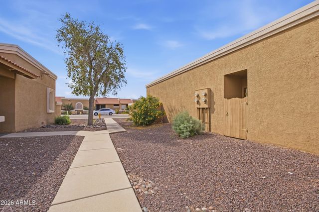 602 W Hononegh Drive 1, Phoenix, AZ 85027