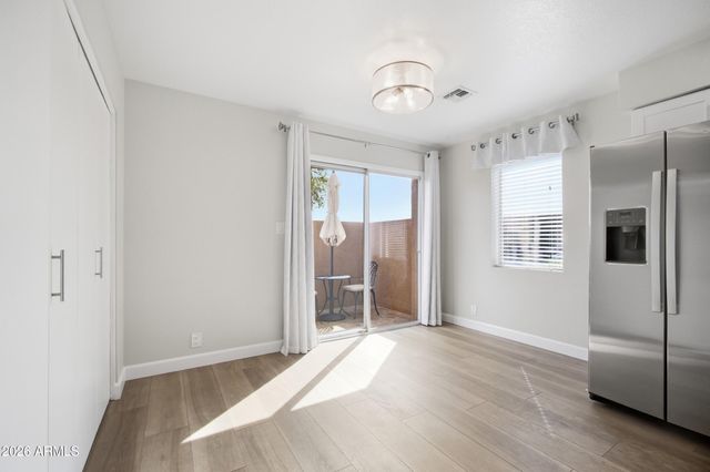 602 W Hononegh Drive 1, Phoenix, AZ 85027