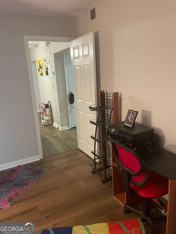 250 Little Street APT B102, Athens, GA 30605