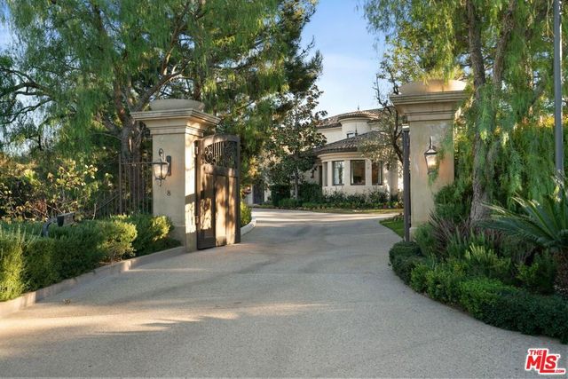 8 Beverly Ridge Terrace, Beverly Hills, CA 90210