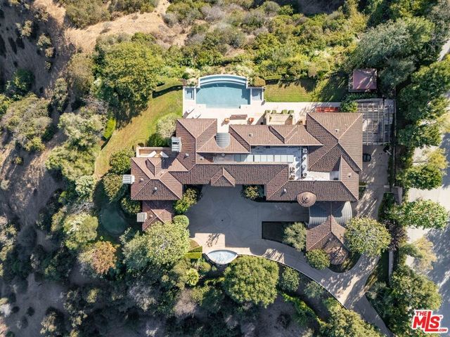 8 Beverly Ridge Terrace, Beverly Hills, CA 90210