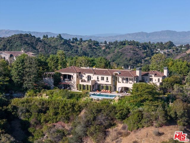 8 Beverly Ridge Terrace, Beverly Hills, CA 90210