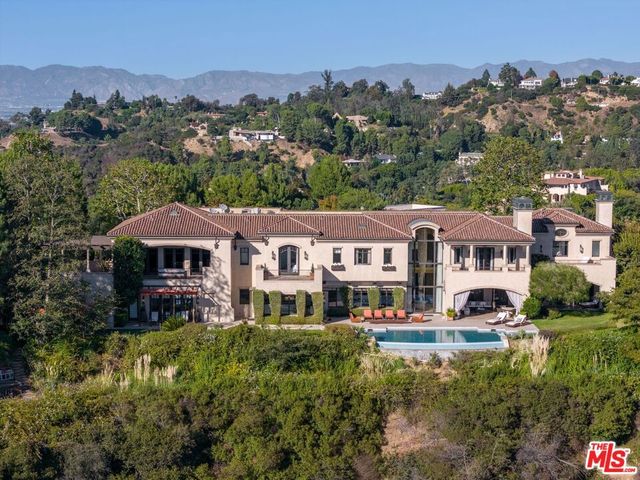 8 Beverly Ridge Terrace, Beverly Hills, CA 90210