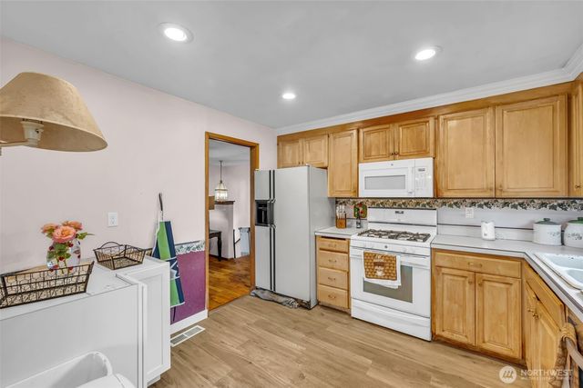 302 N 188th Street, Shoreline, WA 98133