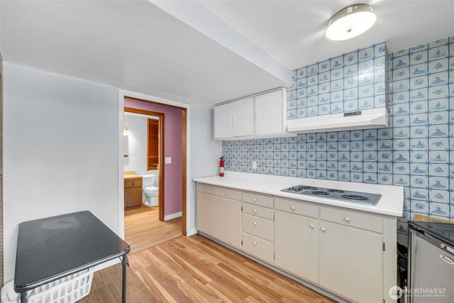 302 N 188th Street, Shoreline, WA 98133