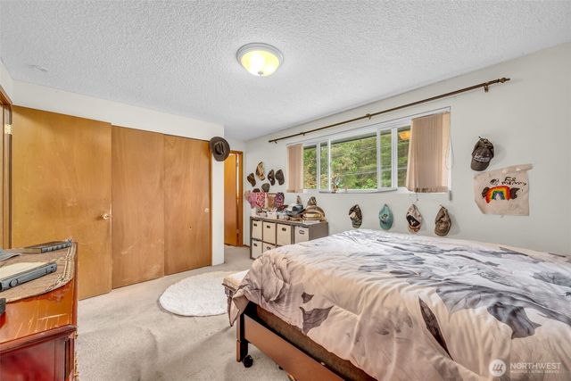 302 N 188th Street, Shoreline, WA 98133