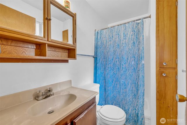 302 N 188th Street, Shoreline, WA 98133