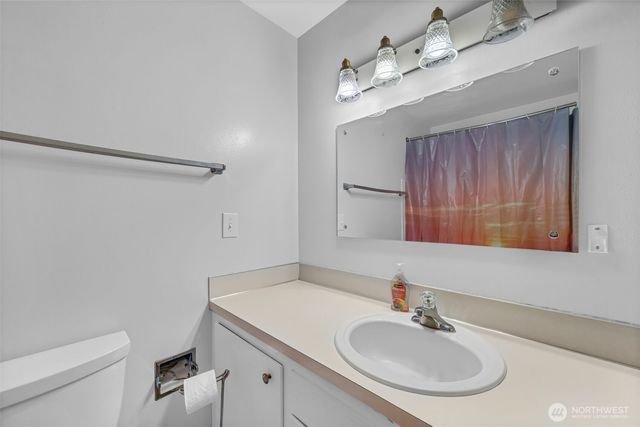 302 N 188th Street, Shoreline, WA 98133