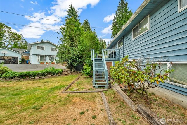 302 N 188th Street, Shoreline, WA 98133
