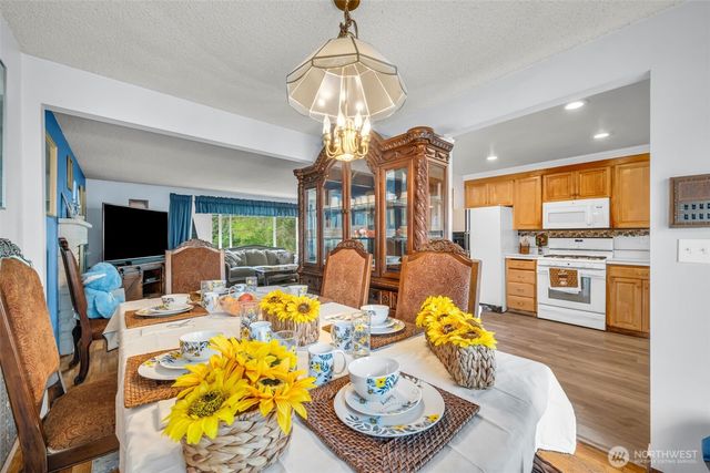 302 N 188th Street, Shoreline, WA 98133