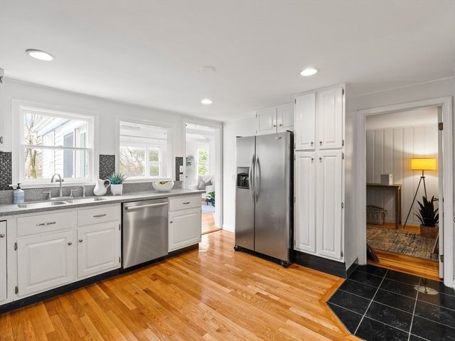 84 Curtis Street, Reading, MA 01867