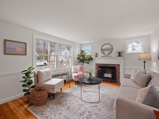 84 Curtis Street, Reading, MA 01867