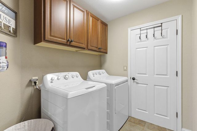 169 Waterscape Road, Ridgedale, MO 65739