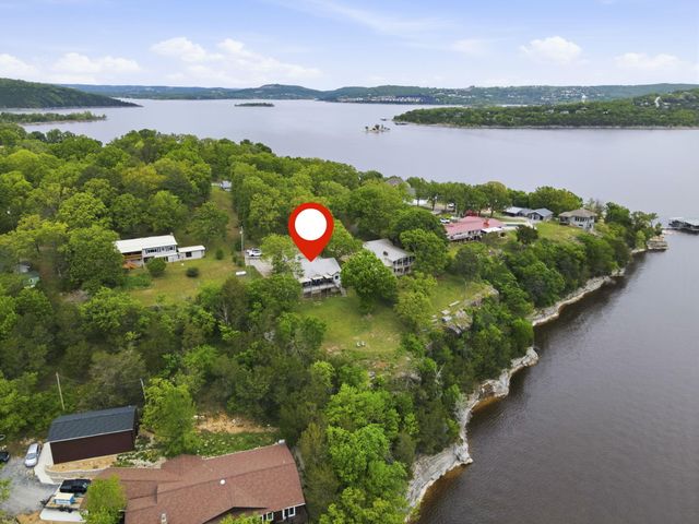 169 Waterscape Road, Ridgedale, MO 65739