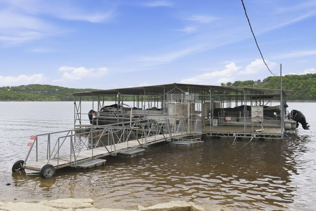 169 Waterscape Road, Ridgedale, MO 65739