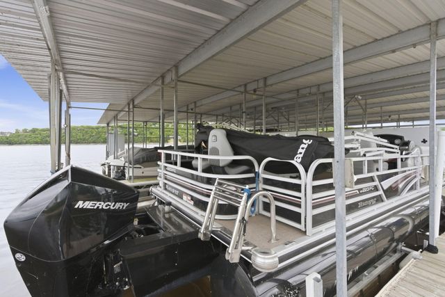 169 Waterscape Road, Ridgedale, MO 65739