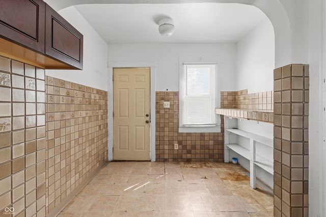 2957 Winthrop Avenue, Indianapolis, IN 46205