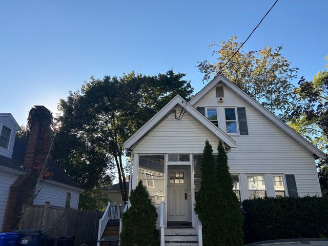 21 Glenellen Rd 2, Boston, MA 02132