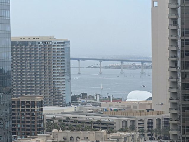 1205 Pacific Hwy 2504, San Diego, CA 92101