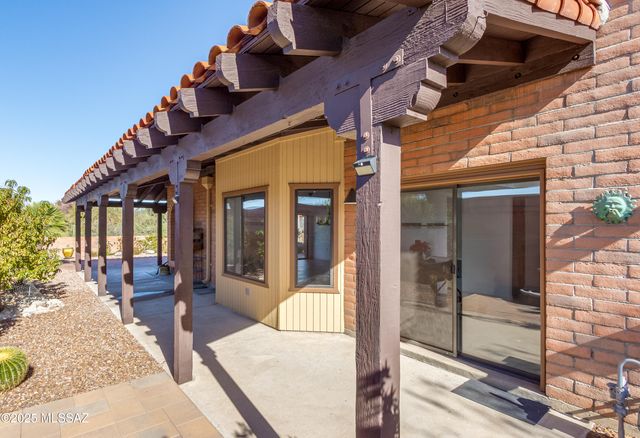 1961 W Ashbrook Drive, Tucson, AZ 85704