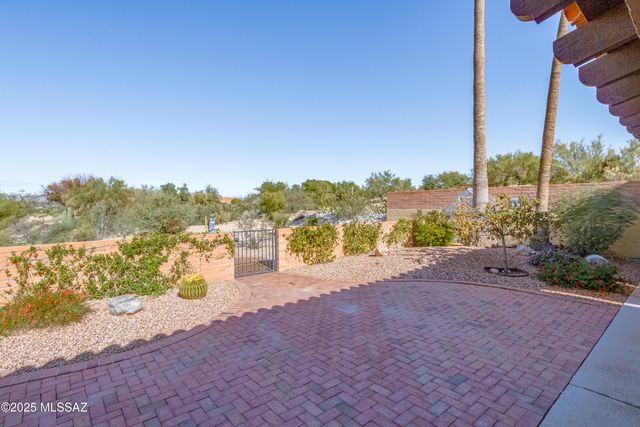 1961 W Ashbrook Drive, Tucson, AZ 85704