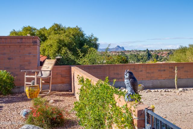 1961 W Ashbrook Drive, Tucson, AZ 85704