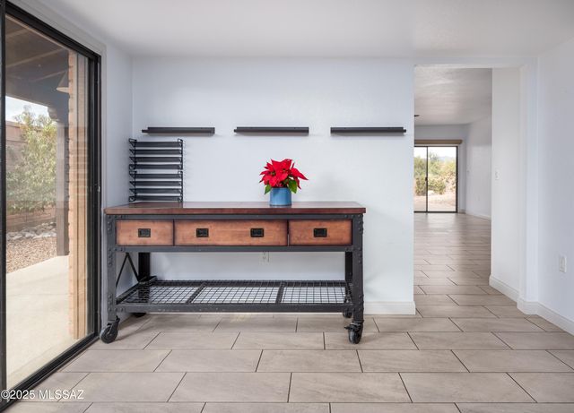 1961 W Ashbrook Drive, Tucson, AZ 85704