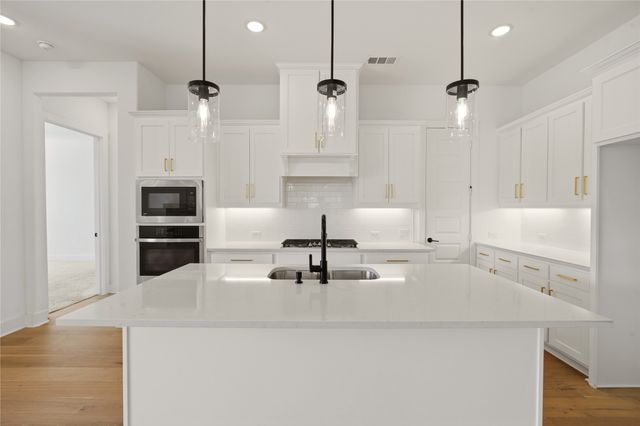 2302 Mercy Way, St Paul, TX 75098