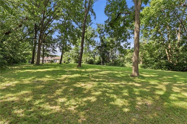 16806 James Downey Road, Independence, MO 64057