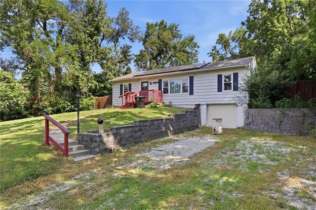 16806 James Downey Road, Independence, MO 64057