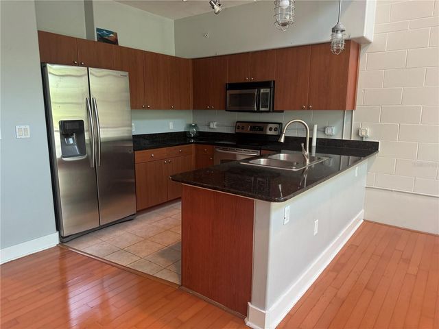 2515 SW 35TH PLACE 209, Gainesville, FL 32608