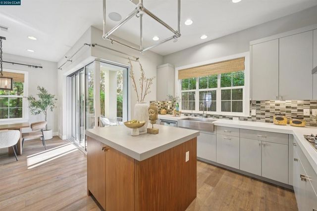 5162 5162 Rowan Dr., San Ramon, CA 94582