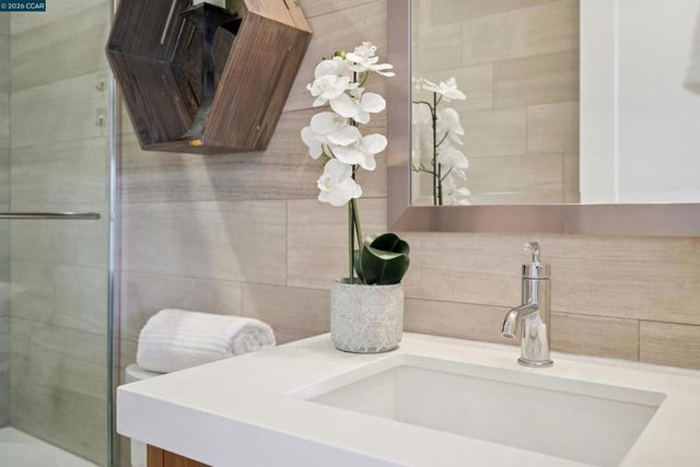 5162 5162 Rowan Dr., San Ramon, CA 94582