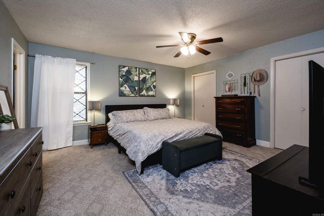 1 White Aspen Court, Little Rock, AR 72212