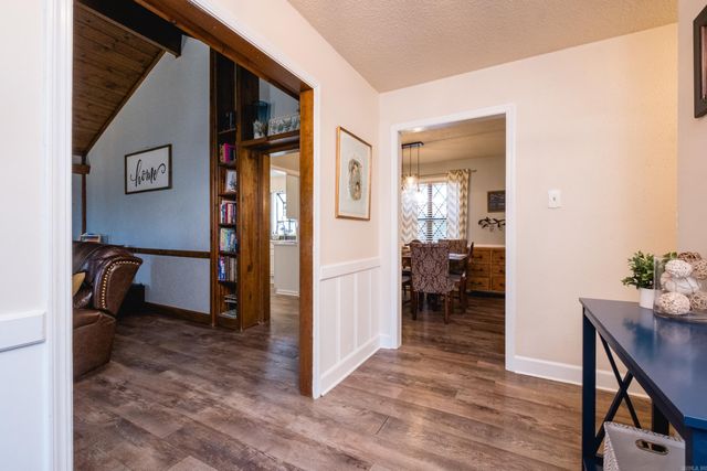 1 White Aspen Court, Little Rock, AR 72212