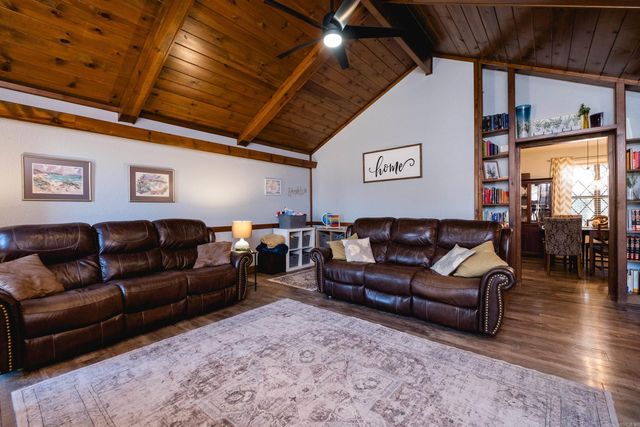 1 White Aspen Court, Little Rock, AR 72212