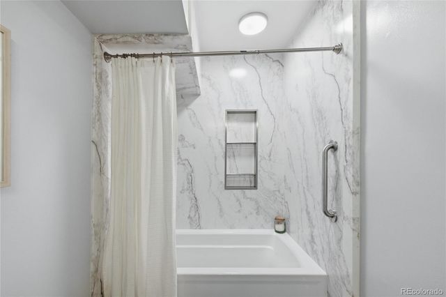 999 N Emerson Street 2, Denver, CO 80218